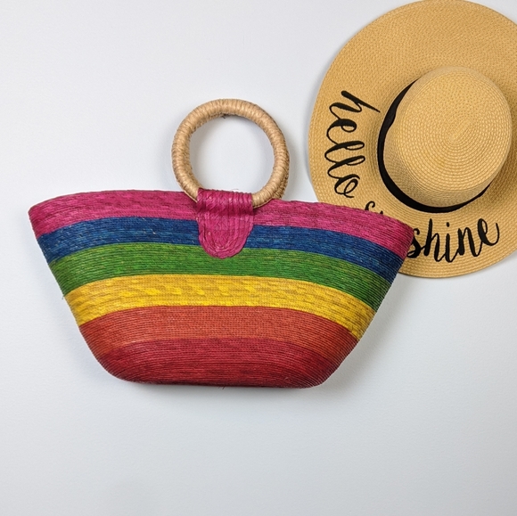 Vintage Handbags - Rainbow Straw Beach Bag Tote
